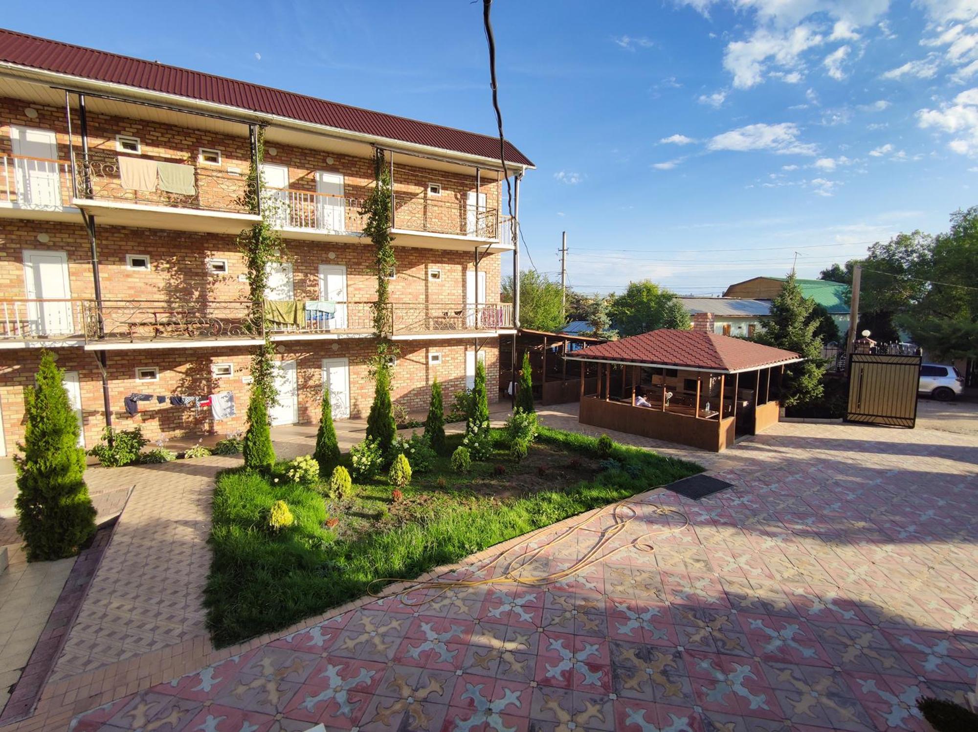Адилет Hotel Cholpon-Ata Kültér fotó