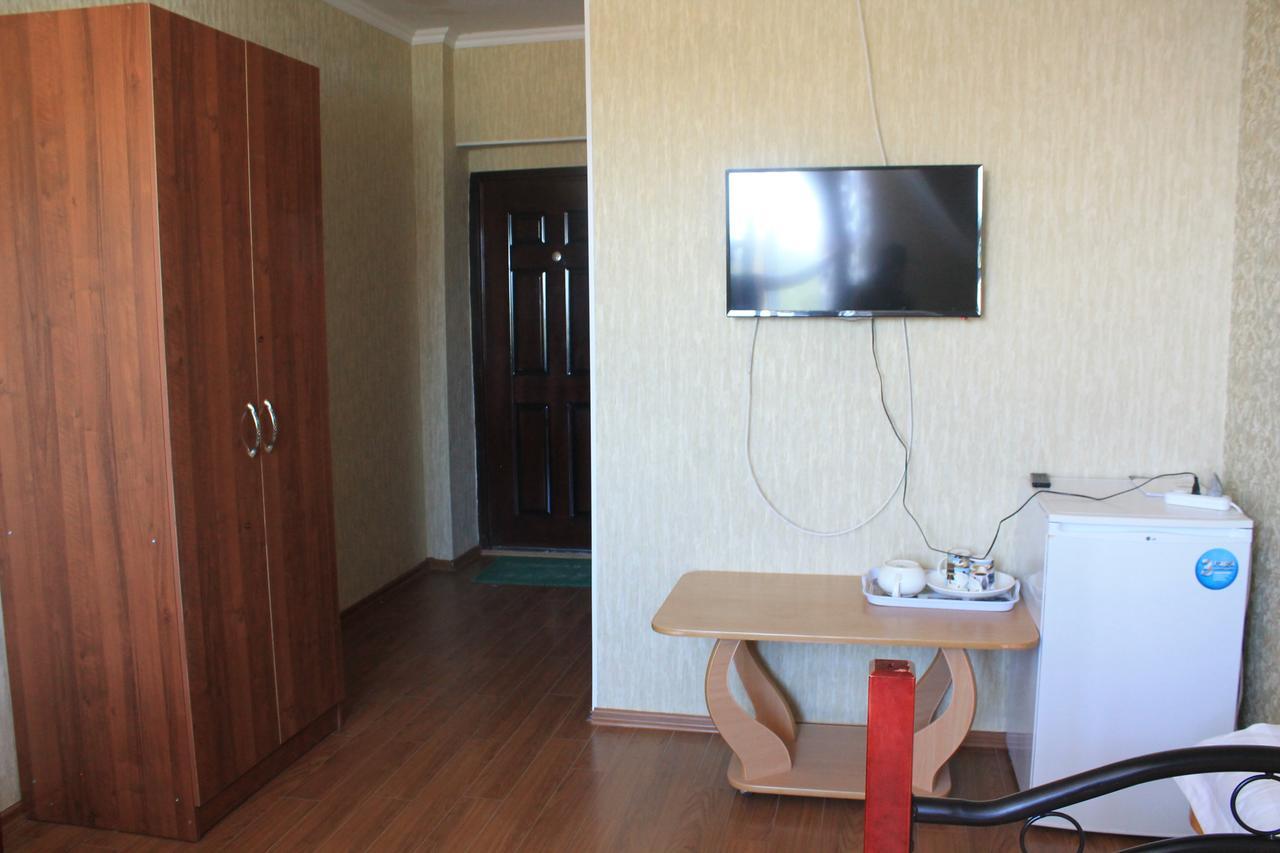 Адилет Hotel Cholpon-Ata Kültér fotó