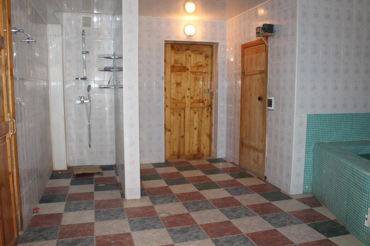 Адилет Hotel Cholpon-Ata Kültér fotó
